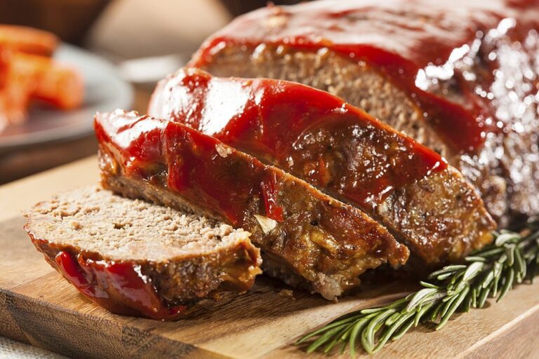 What is the internal temperature of a fully cooked meatloaf? CeeJay Home