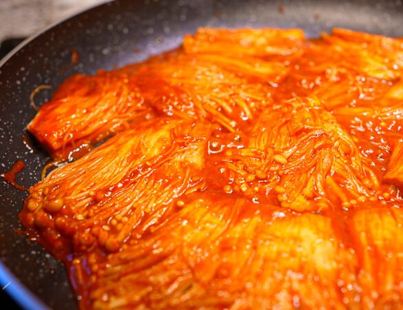 Spicy Enoki Mushroom Recipe